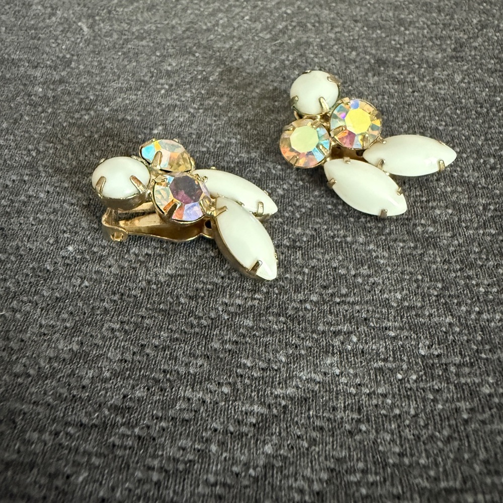 Elegant Gold color, milk glass & aurora borealis rhinestone clip-on earrings